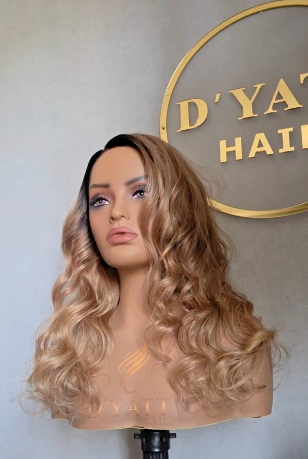 20260813_143925 (1) Clara Ombré Honey Blonde Wig