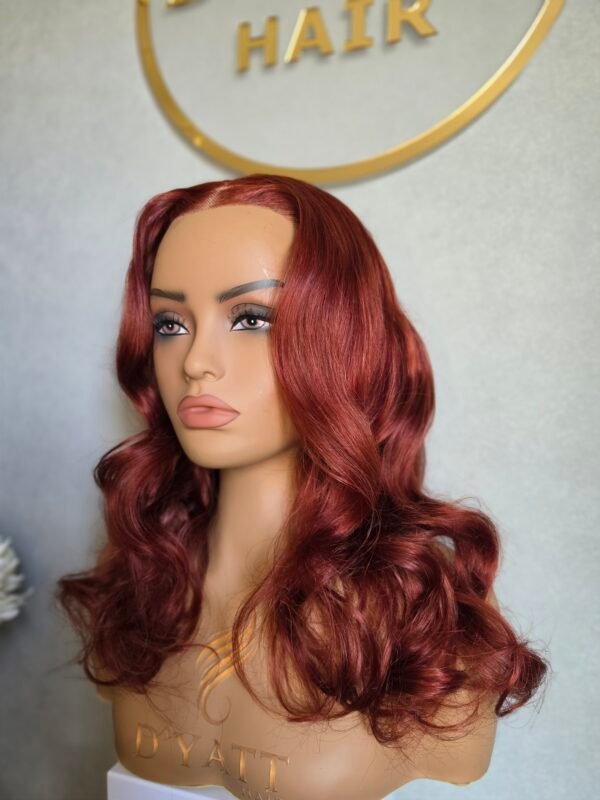 Amber Amber Wavy Pre-cut Wig